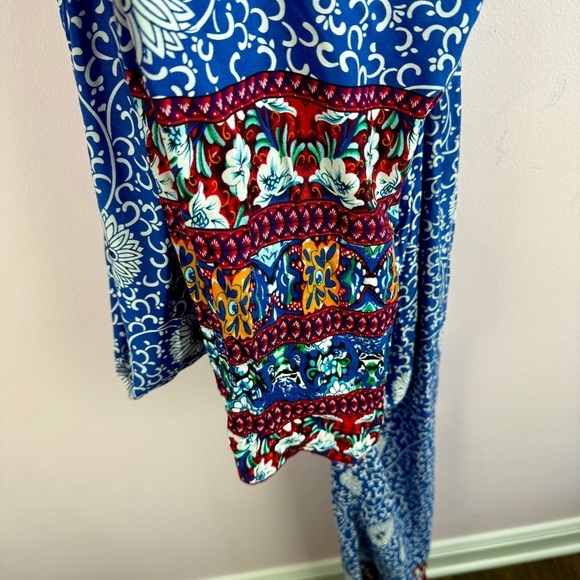 NEW FashionNova Bohemian Jumpsuit Blue White size L - Picture 3 of 8